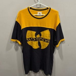 Vintage 2XL wutang shirt